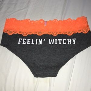 🎃NWT HALLOWEEN PANTY 🎃